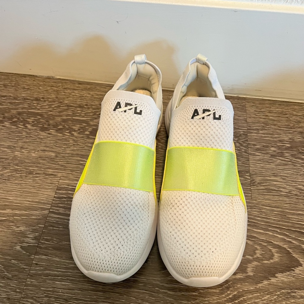 apl silver sneakers